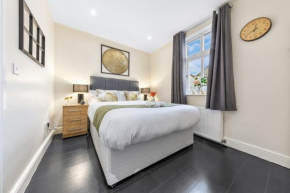 Bright & Cozy 1-Bed Flat in Prime London Location!